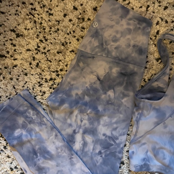 Lululemon align top and leggings - Picture 2 of 4